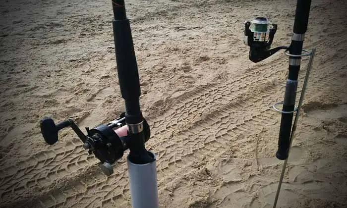 DIY Homemade Fishing Rod Holders for Bank Fishing - Survival Jar